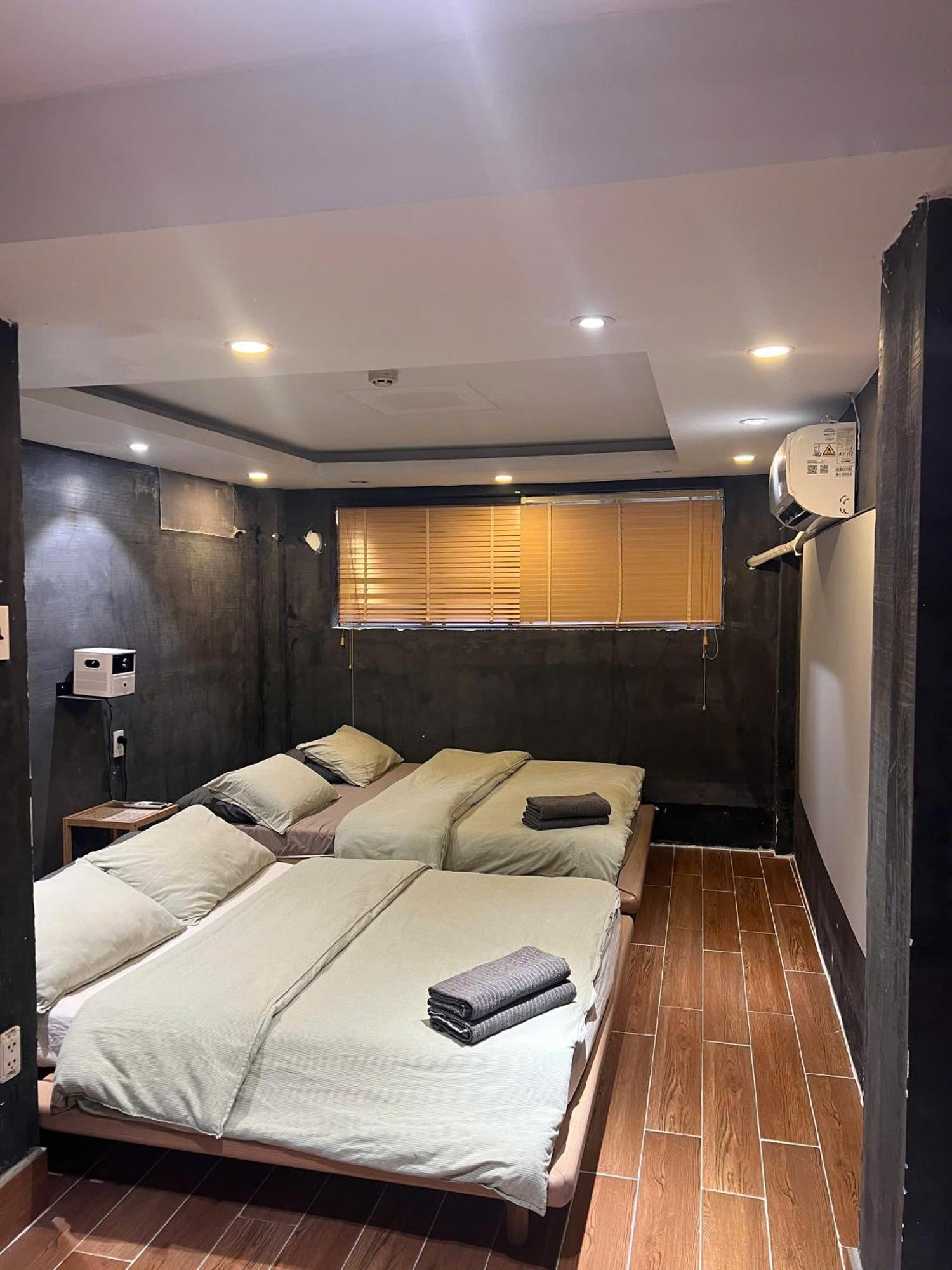 Bed & Breakfast Meow & Cafe 2 Ho Chi Minh City