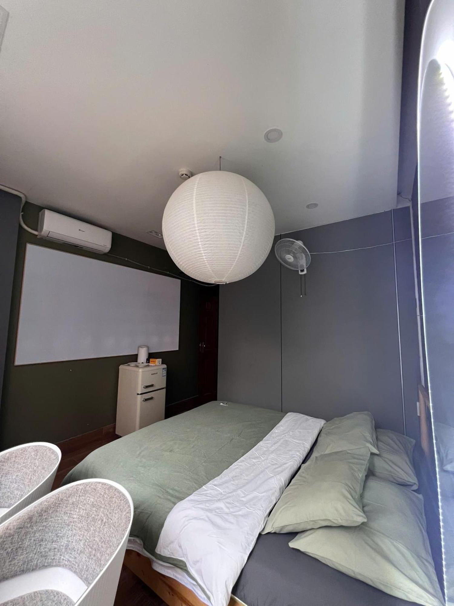Meow & Cafe 2 Bed & Breakfast Ho Chi Minh City